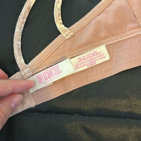PINK Victoria’s Secret Pink Velvet Unlined Bralette Size XS - Picture 5 of 7